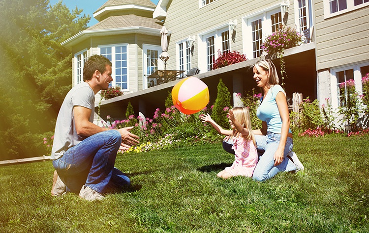 Ailenizle Mutlu Bir Gelecek